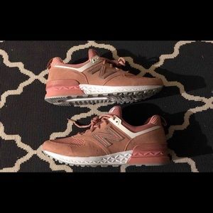New Balance Dusted Peach
